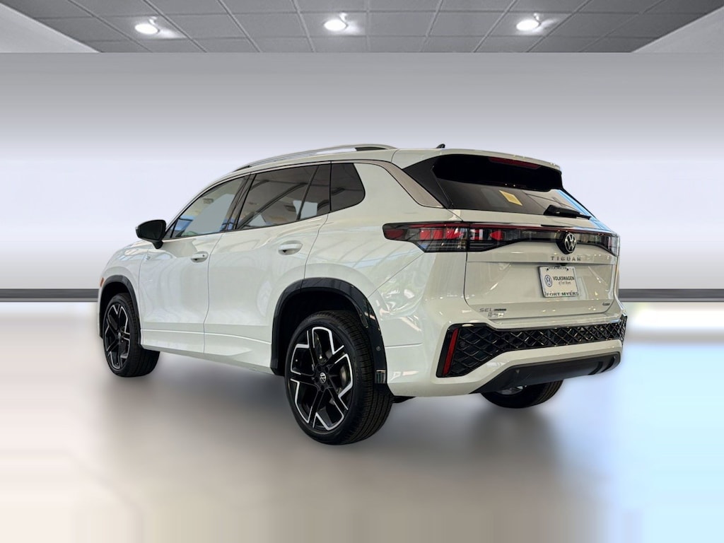 New 2026 Volkswagen Tiguan 2.0T SEL R-Line Turbo SUV