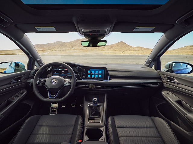 Volkswagen Golf R interior