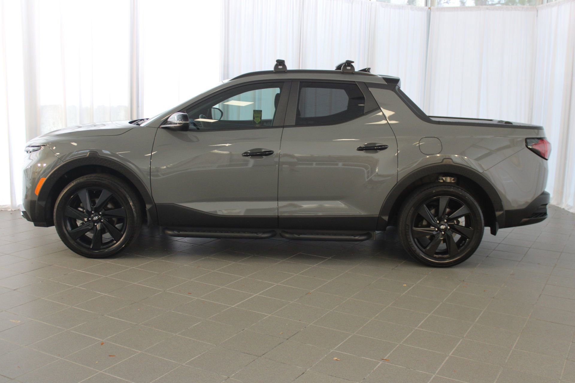2023 Hyundai Santa Cruz Night photo 2