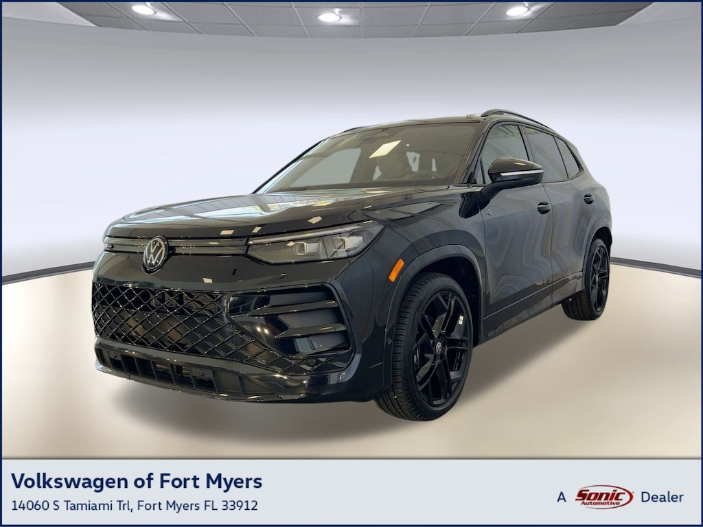 New 2026 Volkswagen Tiguan 2.0T SE SUV