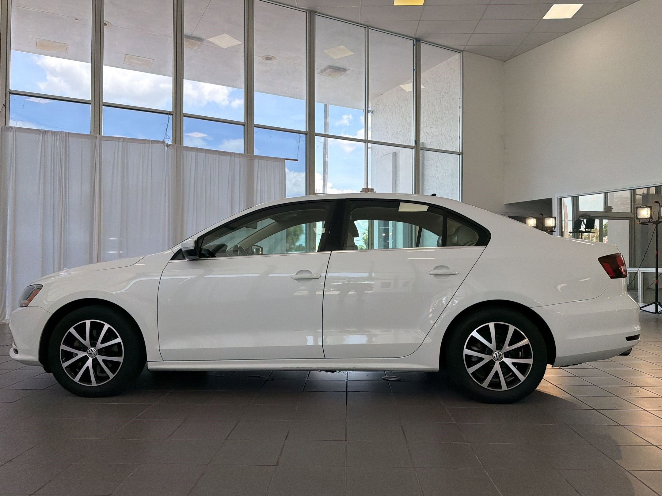 3VWDB7AJ2HM241267