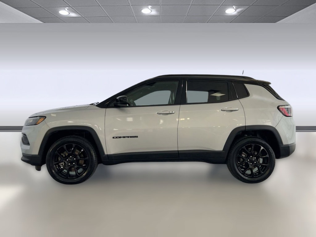 Used 2024 Jeep Compass Latitude Latitude 4x4