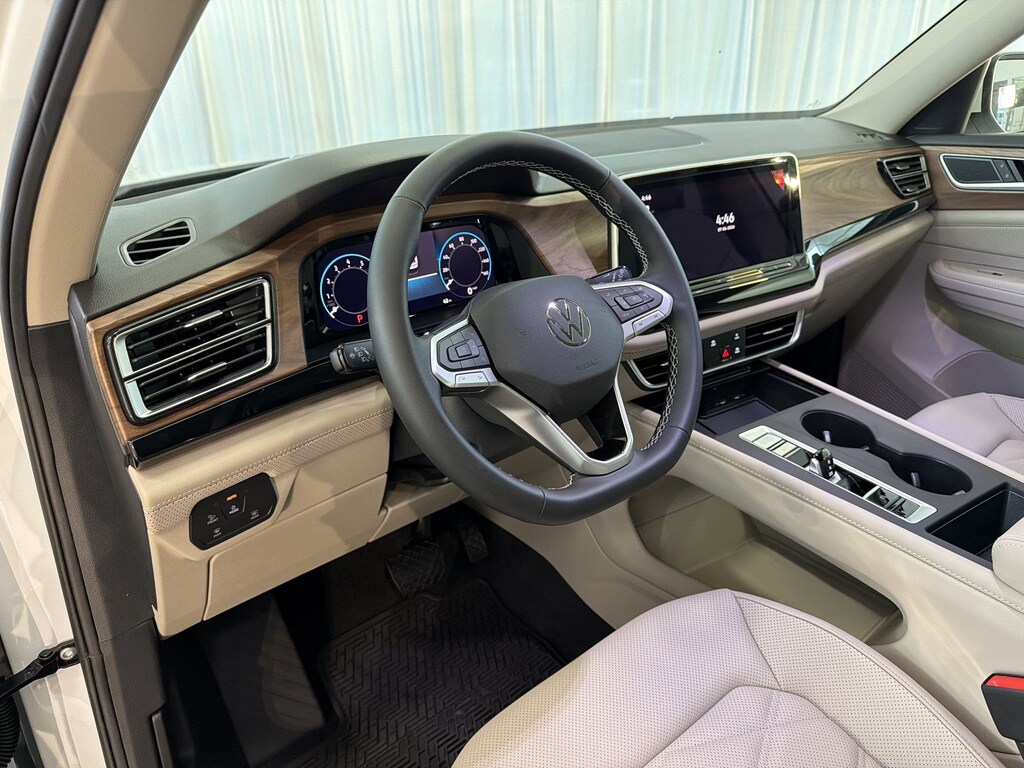 New 2026 Volkswagen Atlas SE SUV