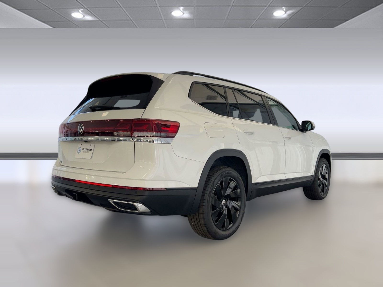 2026 Volkswagen Atlas SE w/Tech - Photo 9