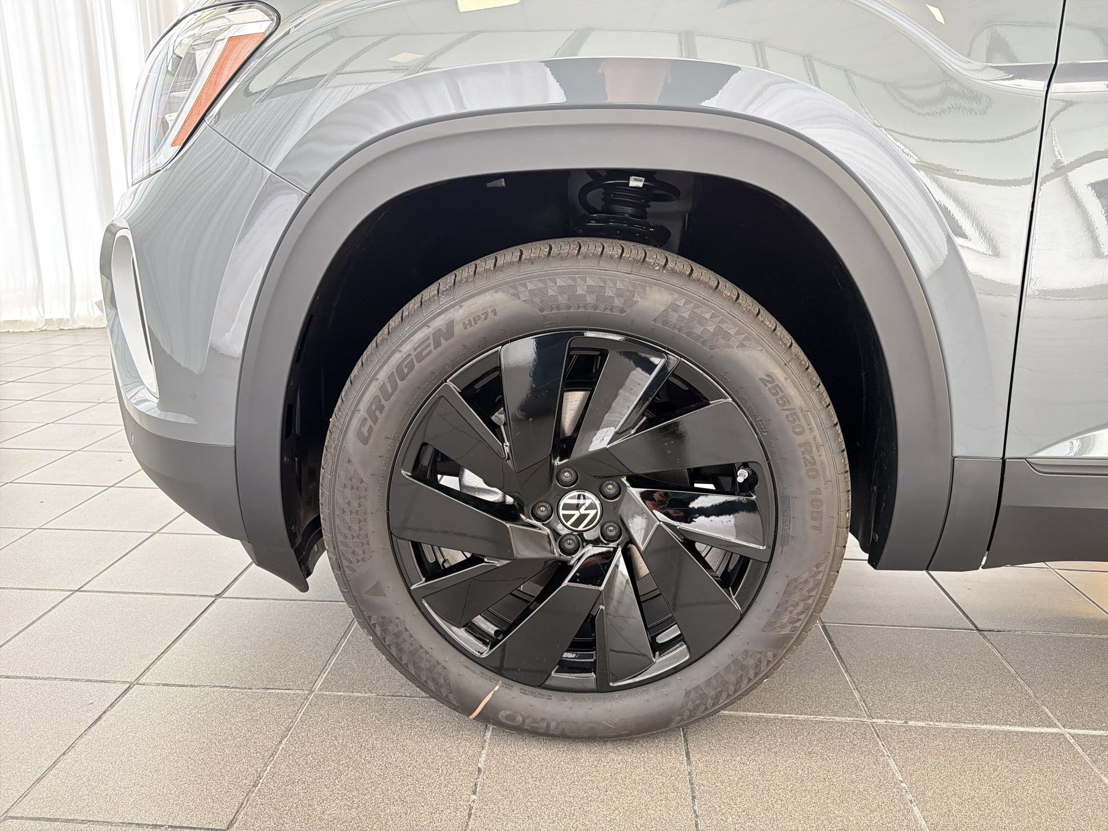 2026 Volkswagen Atlas SE w/Tech - Photo 12