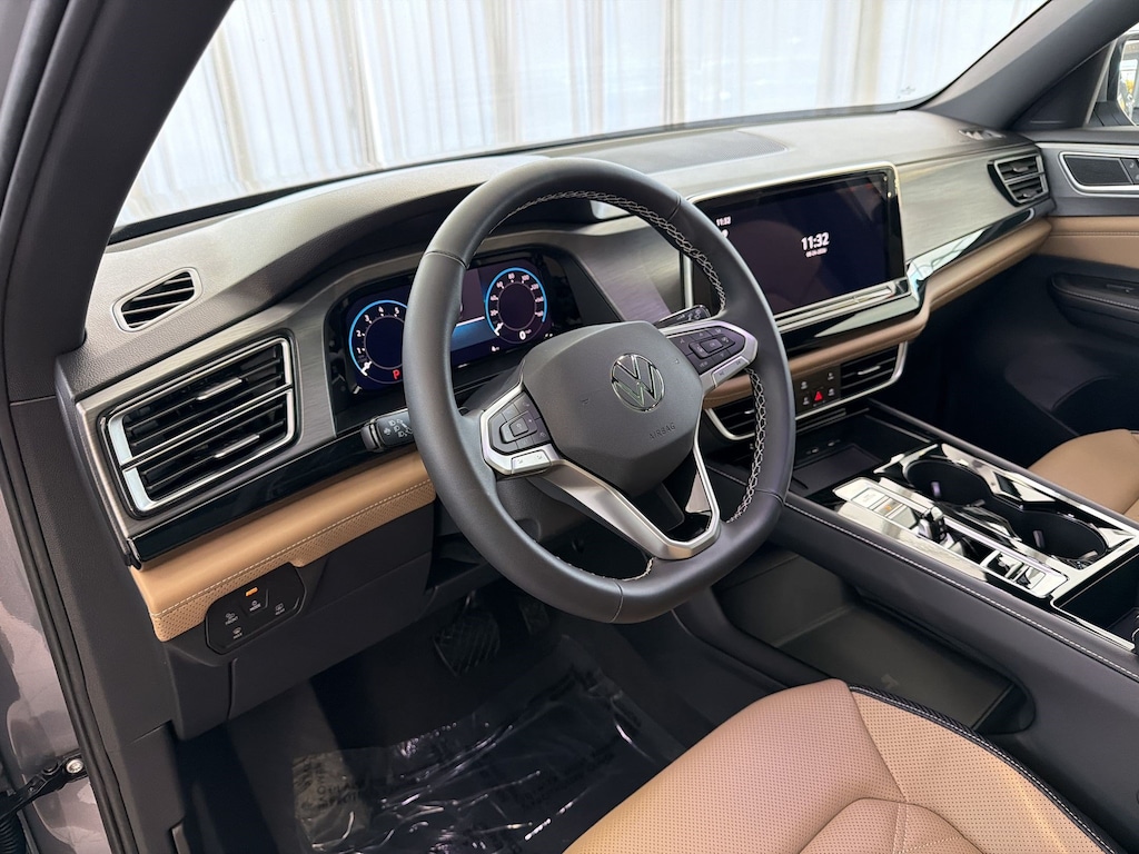 New 2026 Volkswagen Atlas Cross Sport SE w/Technology SUV