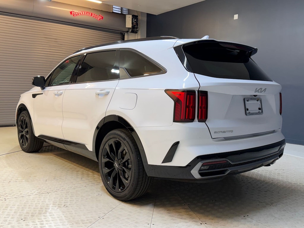 Used 2023 Kia Sorento SX SX FWD