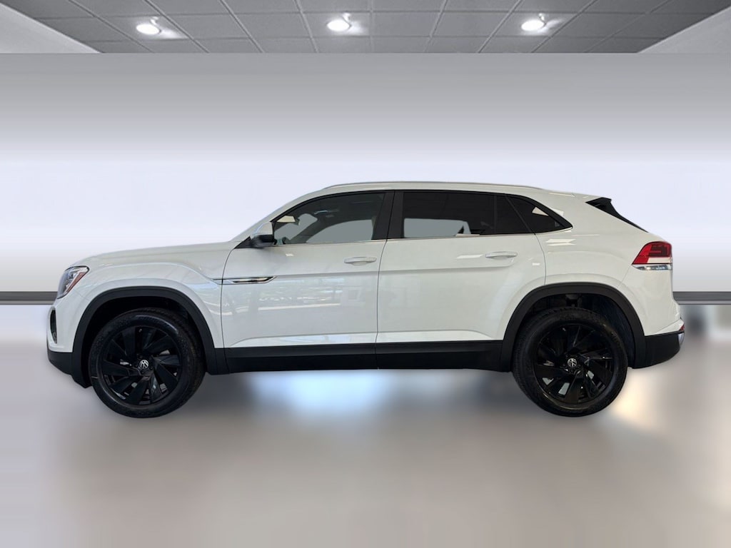 New 2026 Volkswagen Atlas Cross Sport SE w/Technology SUV