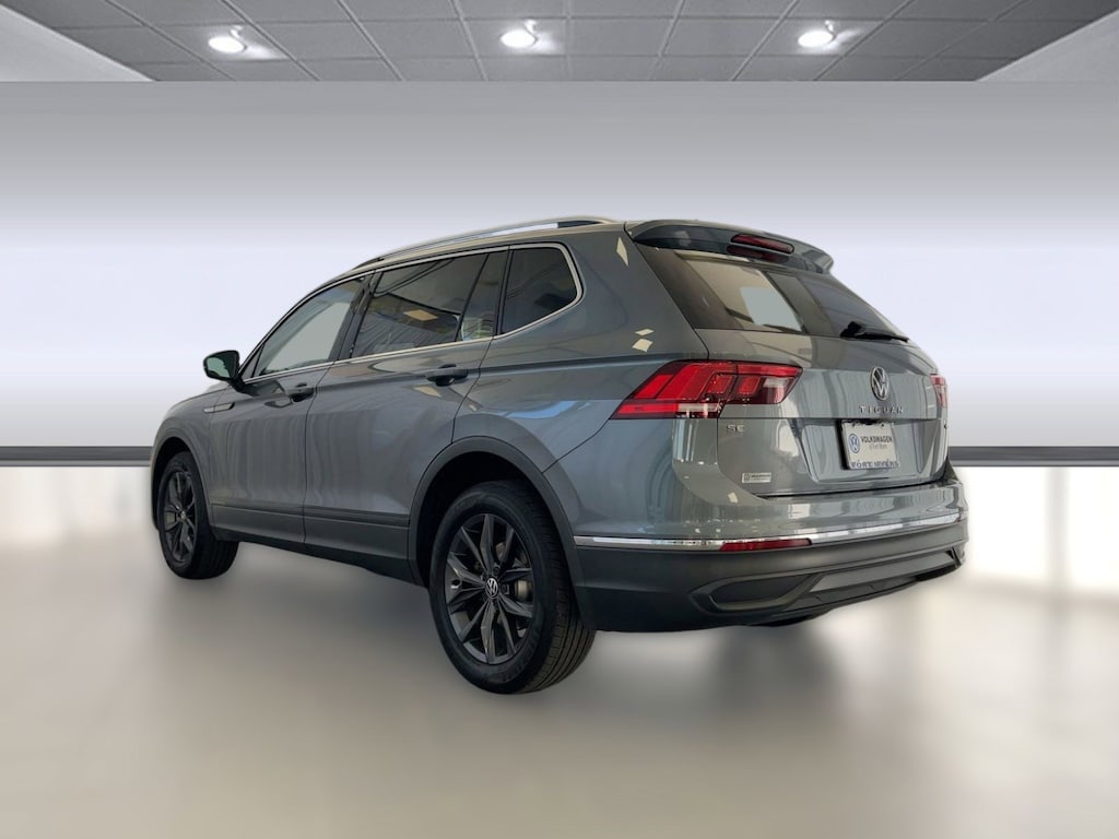 Used 2022 Volkswagen Tiguan SE 2.0T SE 4MOTION