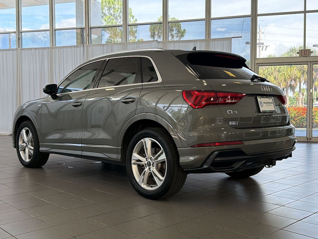 Used 2022 Audi Q3 S line Premium S line Premium 45 TFSI quattro