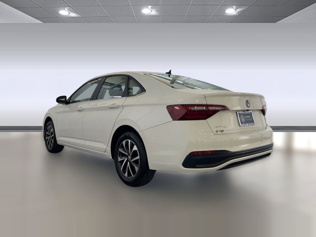 Certified 2022 Volkswagen Jetta S S Auto