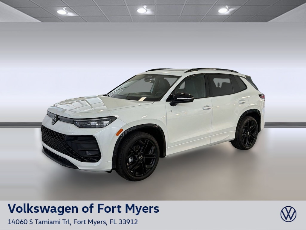 New 2026 Volkswagen Tiguan SE R-Line Black SUV