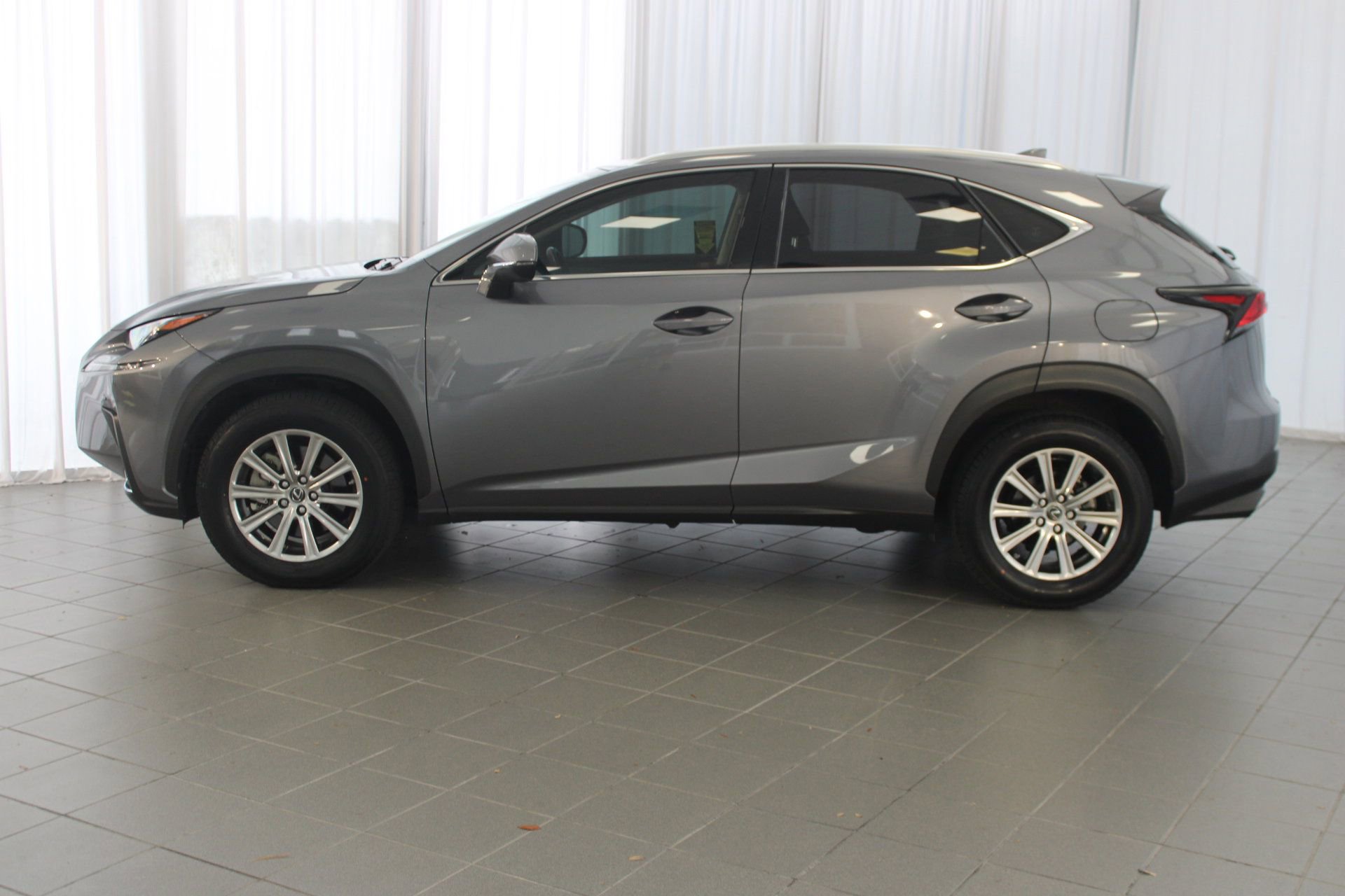 2020 Lexus NX 300 photo 2