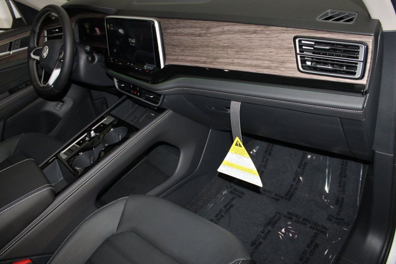 2026 Volkswagen Atlas SEL - Photo 34