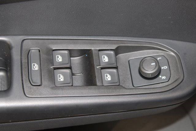 2024 Volkswagen Taos S - Photo 20