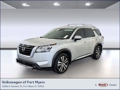 Used 2023 Nissan Pathfinder Platinum Platinum 4WD in Fort Myers