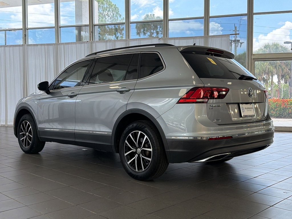 Used 2021 Volkswagen Tiguan SE 2.0T SE FWD
