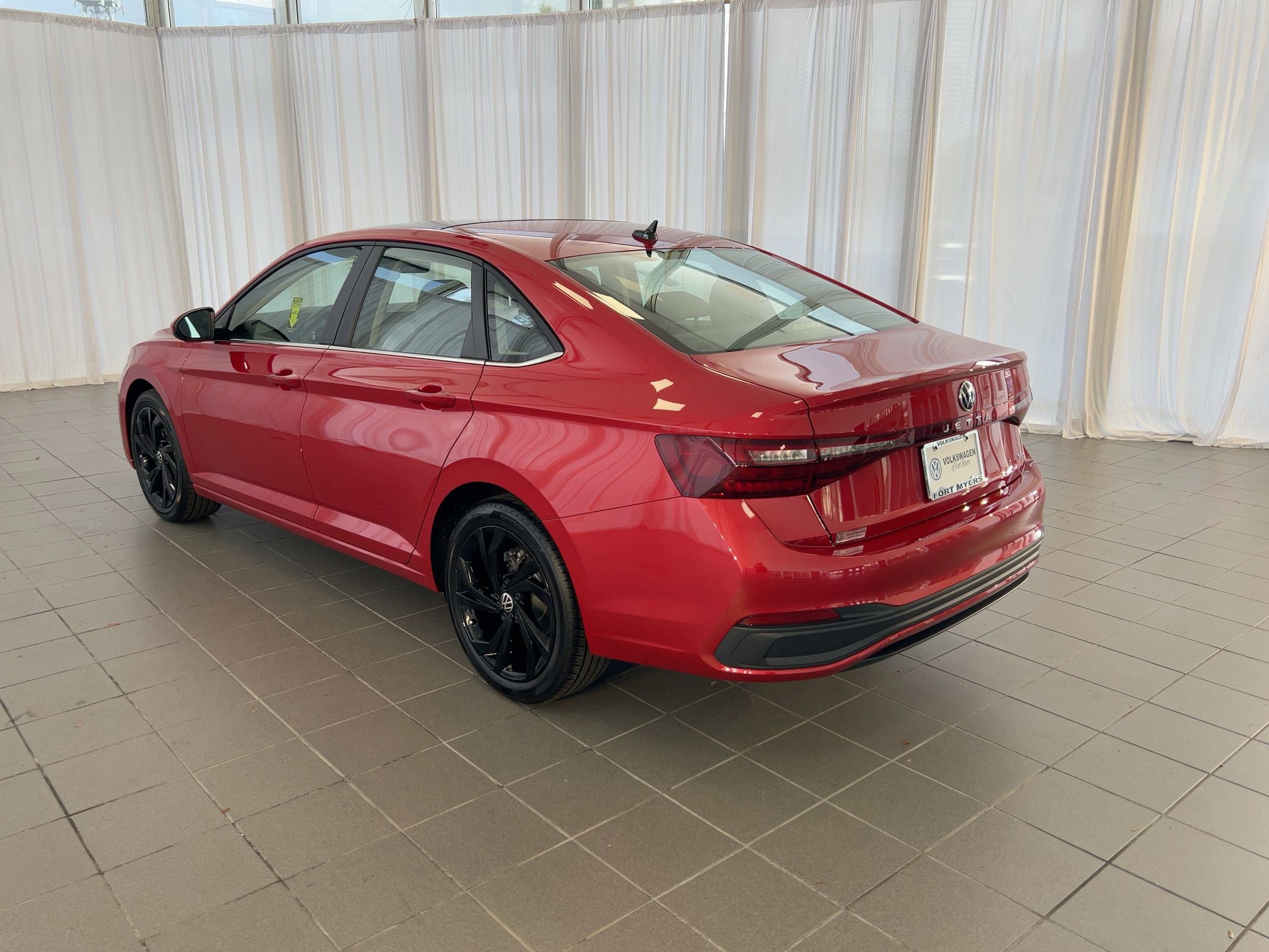 2026 Volkswagen Jetta 1.5T SE photo 3