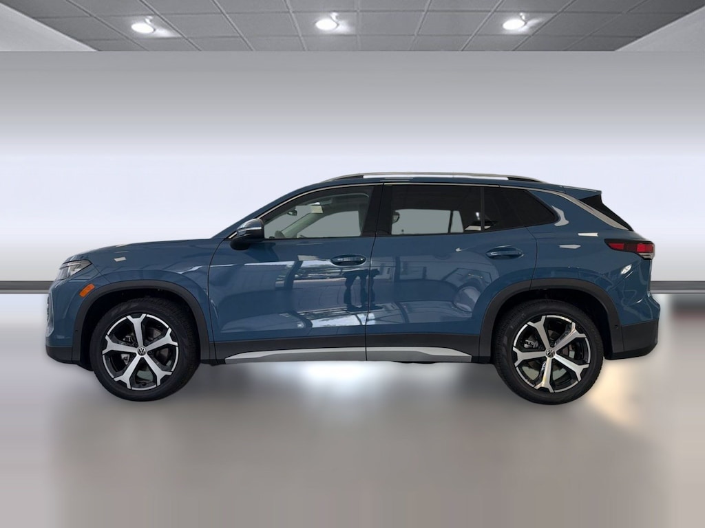 New 2026 Volkswagen Tiguan SE SUV