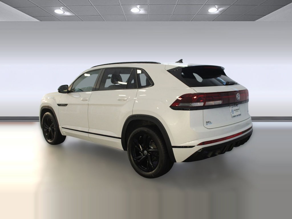 New 2026 Volkswagen Atlas Cross Sport 2.0T SEL R-Line Black SUV