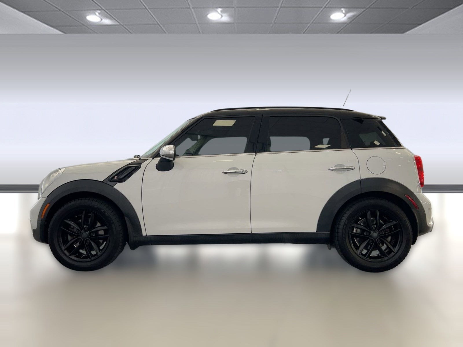 Used 2014 MINI Countryman Countryman S with VIN WMWZC3C51EWP29990 for sale in Fort Myers, FL