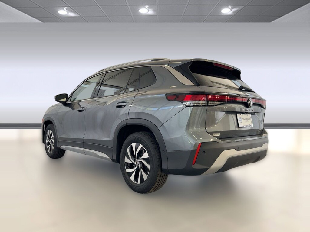 New 2026 Volkswagen Tiguan 2.0T S SUV
