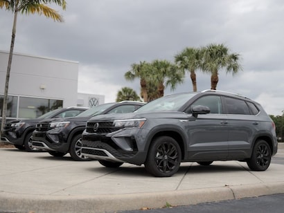 Cars on the lot at Volkswagen of Fort Myers