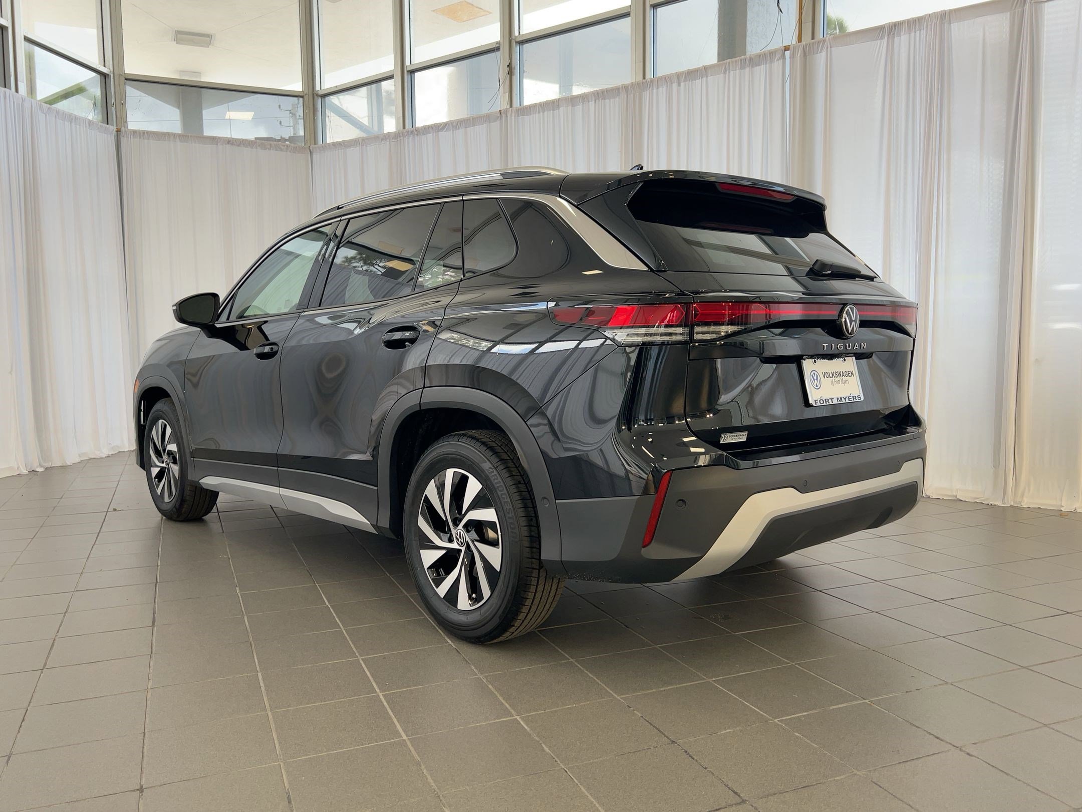 2026 Volkswagen Tiguan S photo 2