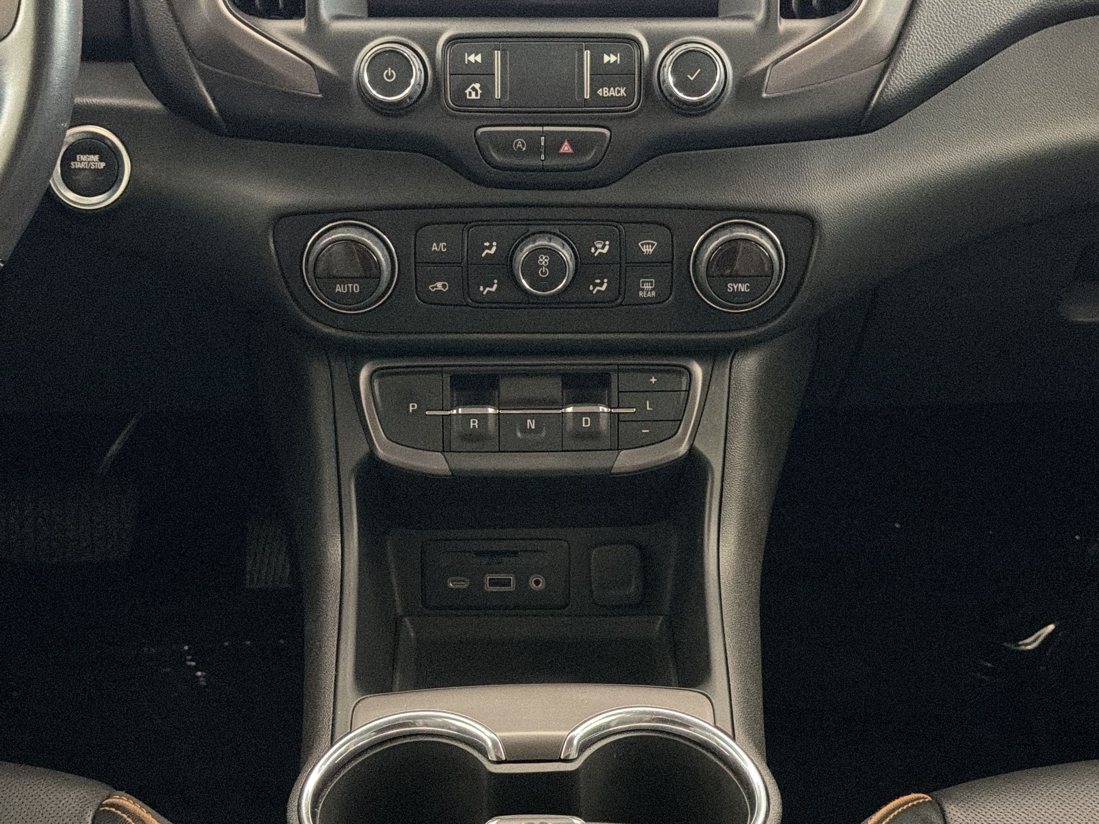 Photo 18