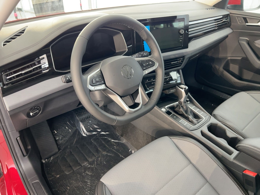 New 2026 Volkswagen Jetta 1.5T SE Sedan