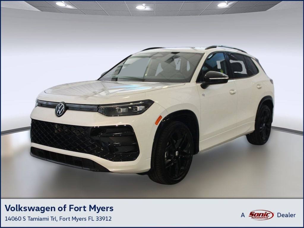 New 2025 Volkswagen Tiguan 2.0T SE R-Line Black SUV