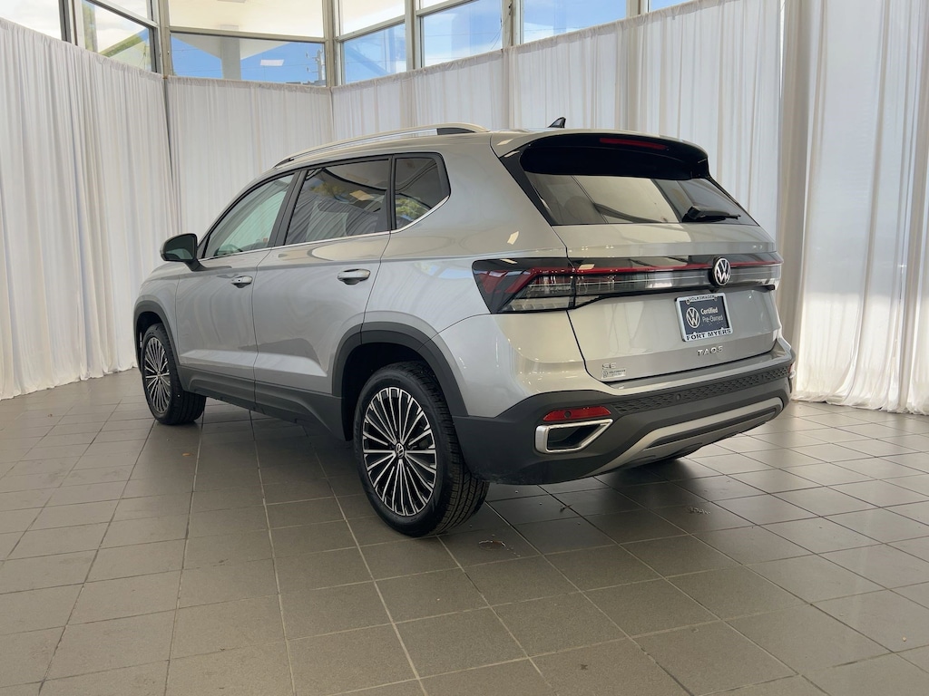 Certified 2025 Volkswagen Taos SE SE FWD
