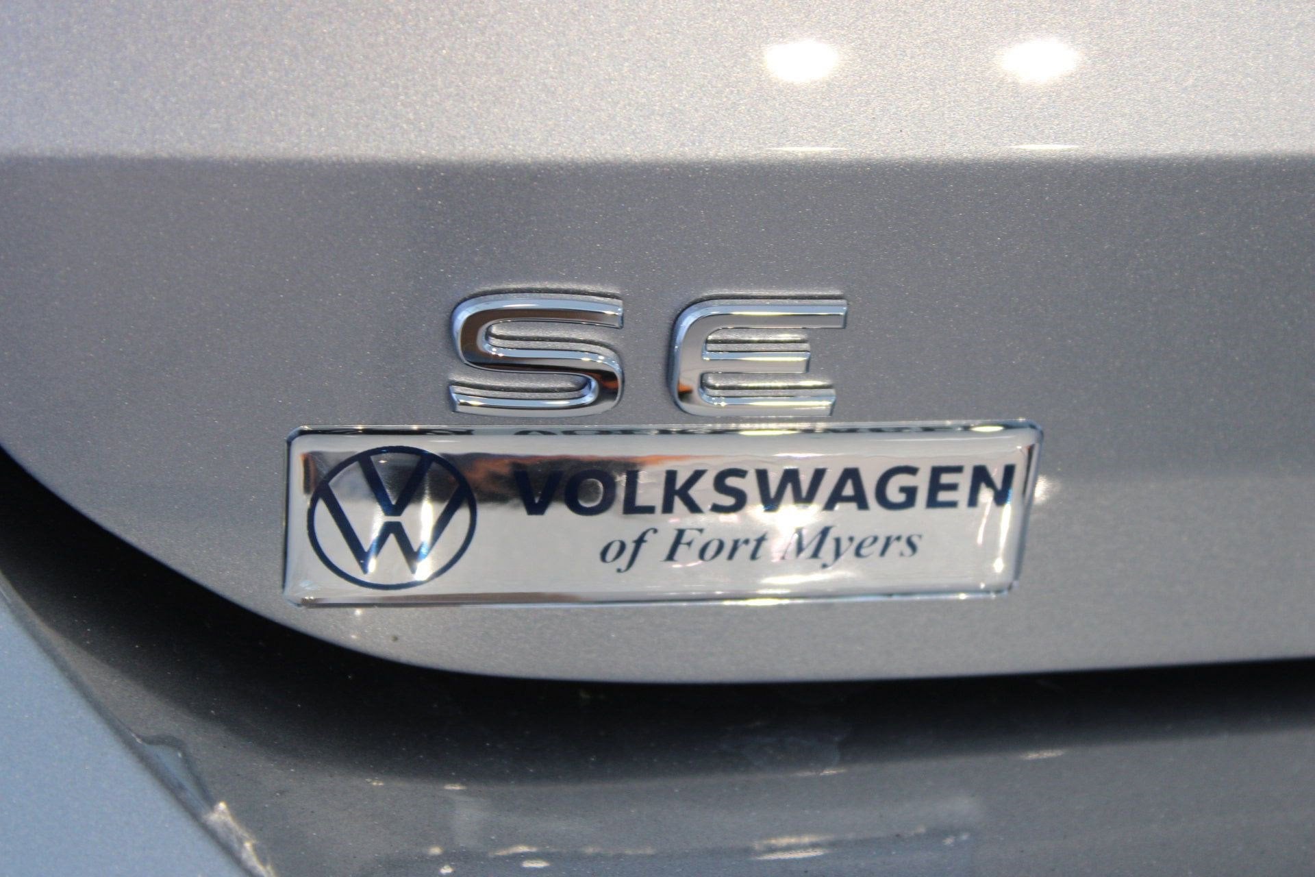 2025 Volkswagen Taos SE - Photo 28