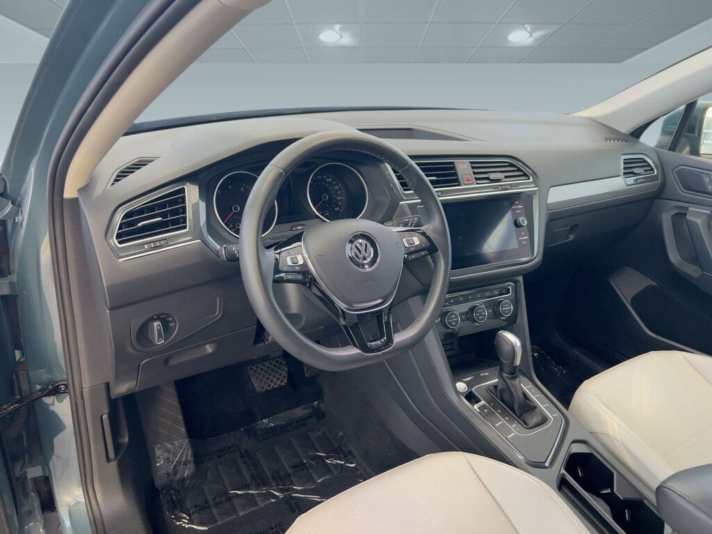 Used 2020 Volkswagen Tiguan SE 2.0T SE FWD