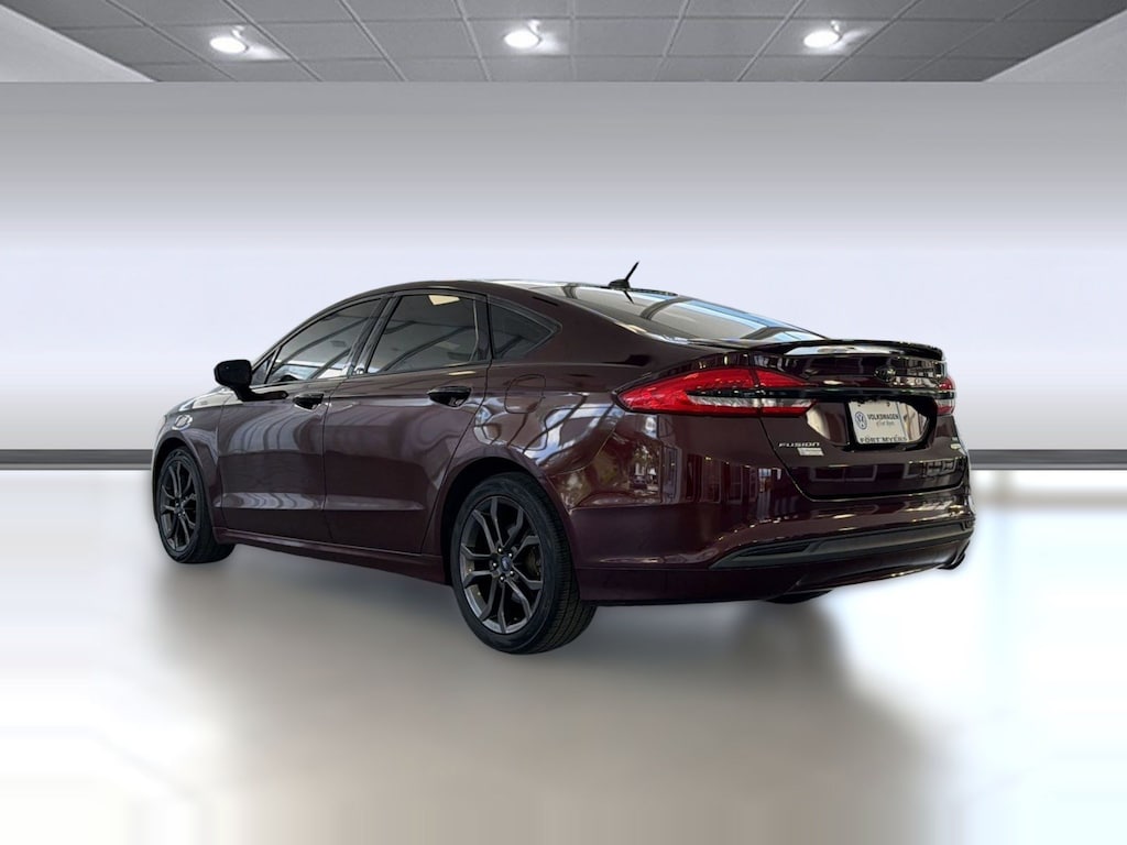 Used 2018 Ford Fusion SE SE FWD