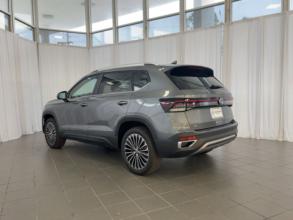 New 2026 Volkswagen Taos 1.5T SE SUV