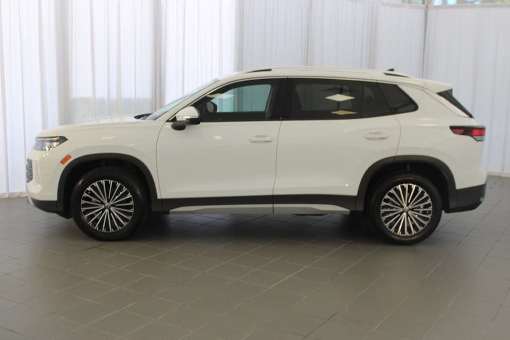 New 2025 Volkswagen Tiguan 2.0T S SUV