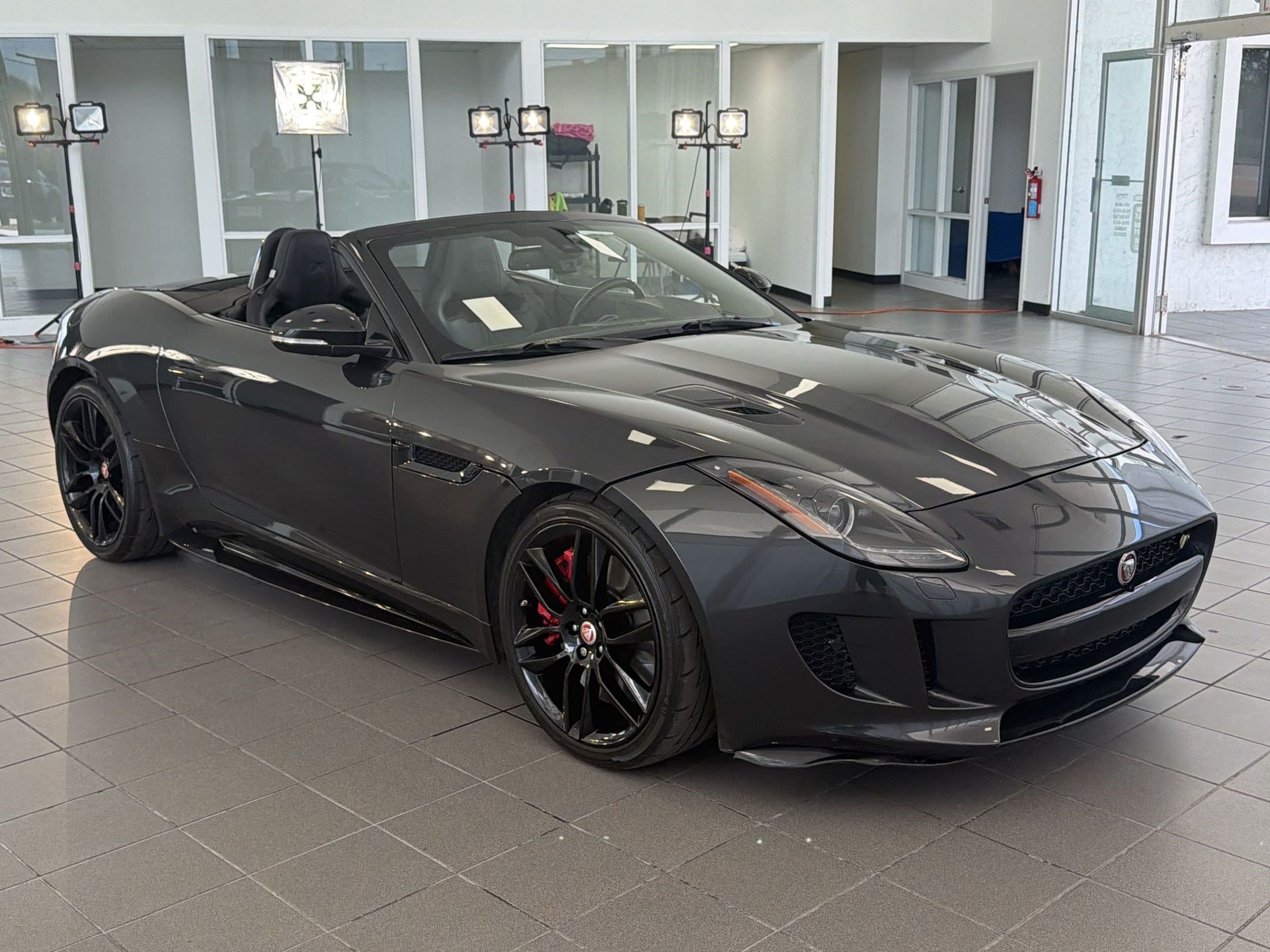 F-TYPE R Convertible
