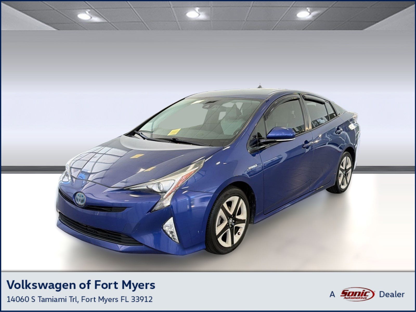 2016 Toyota Prius Three's photo