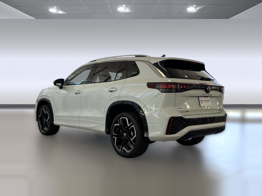 New 2026 Volkswagen Tiguan 2.0T SEL R-Line Turbo SUV