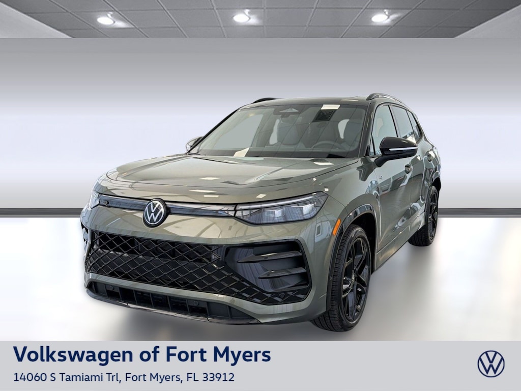 New 2026 Volkswagen Tiguan 2.0T SE R-Line Black SUV