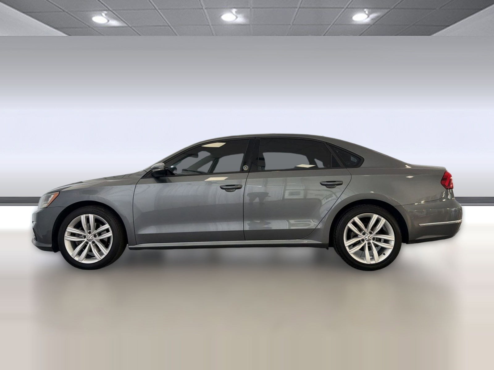 Used 2019 Volkswagen Passat Wolfsburg Edition with VIN 1VWLA7A39KC000623 for sale in Fort Myers, FL