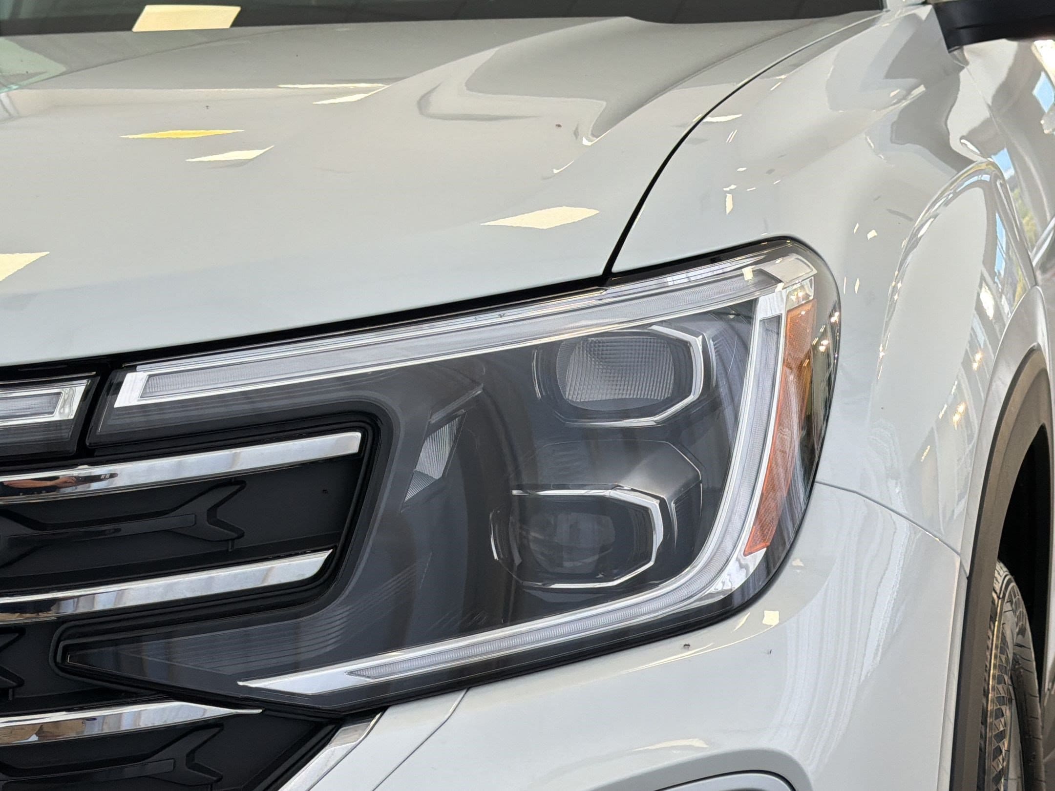 2026 Volkswagen Atlas SE w/Tech - Photo 11