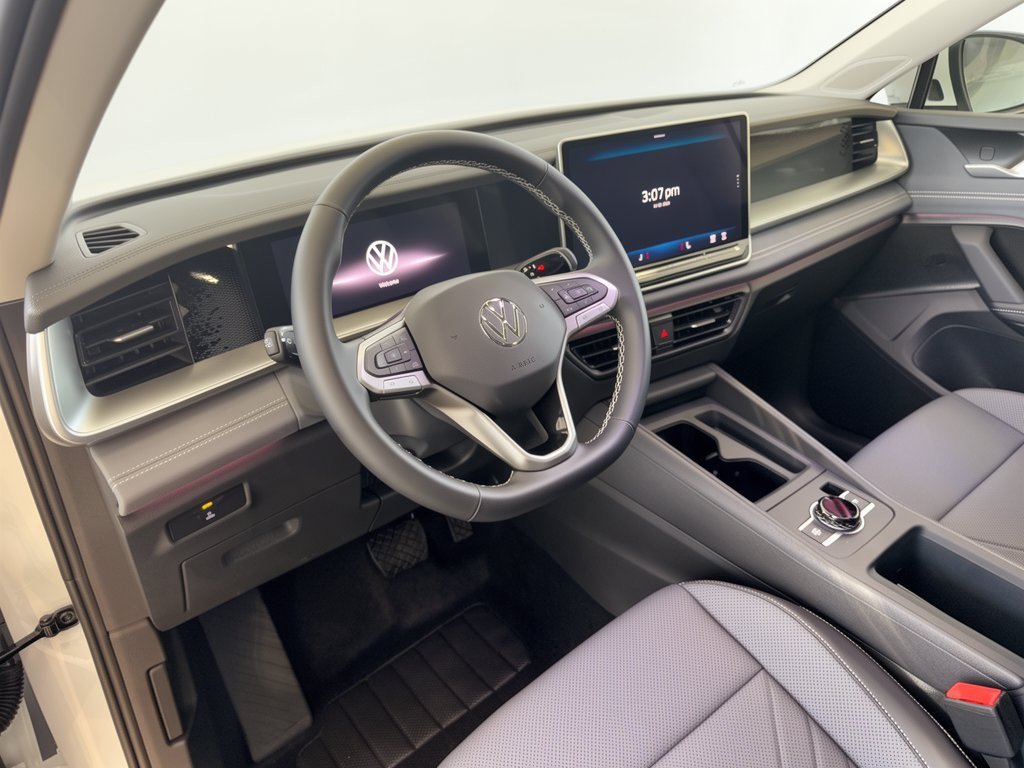 New 2026 Volkswagen Tiguan SE SUV