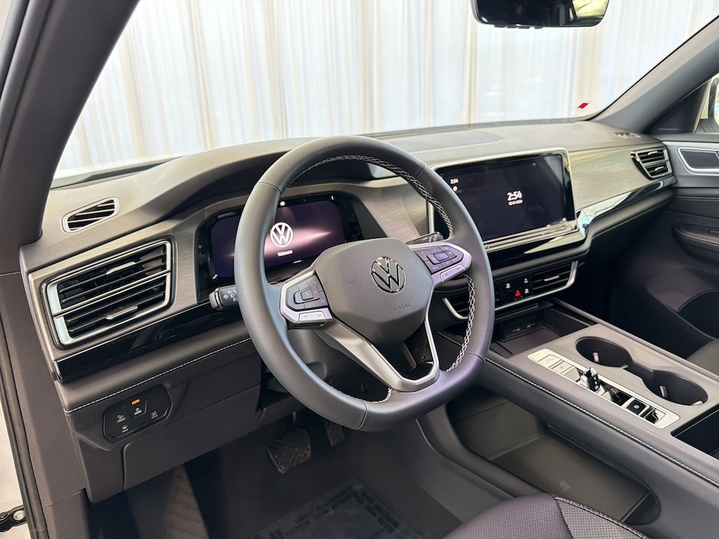 New 2026 Volkswagen Atlas Cross Sport 2.0T SE SUV