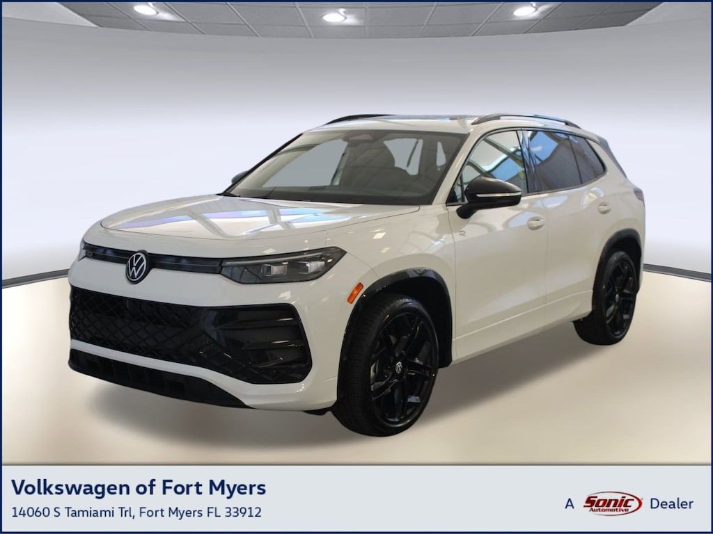 New 2026 Volkswagen Tiguan 2.0T SE SUV