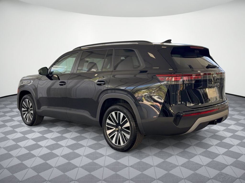 New 2027 Volkswagen Atlas SE w/Technology SUV
