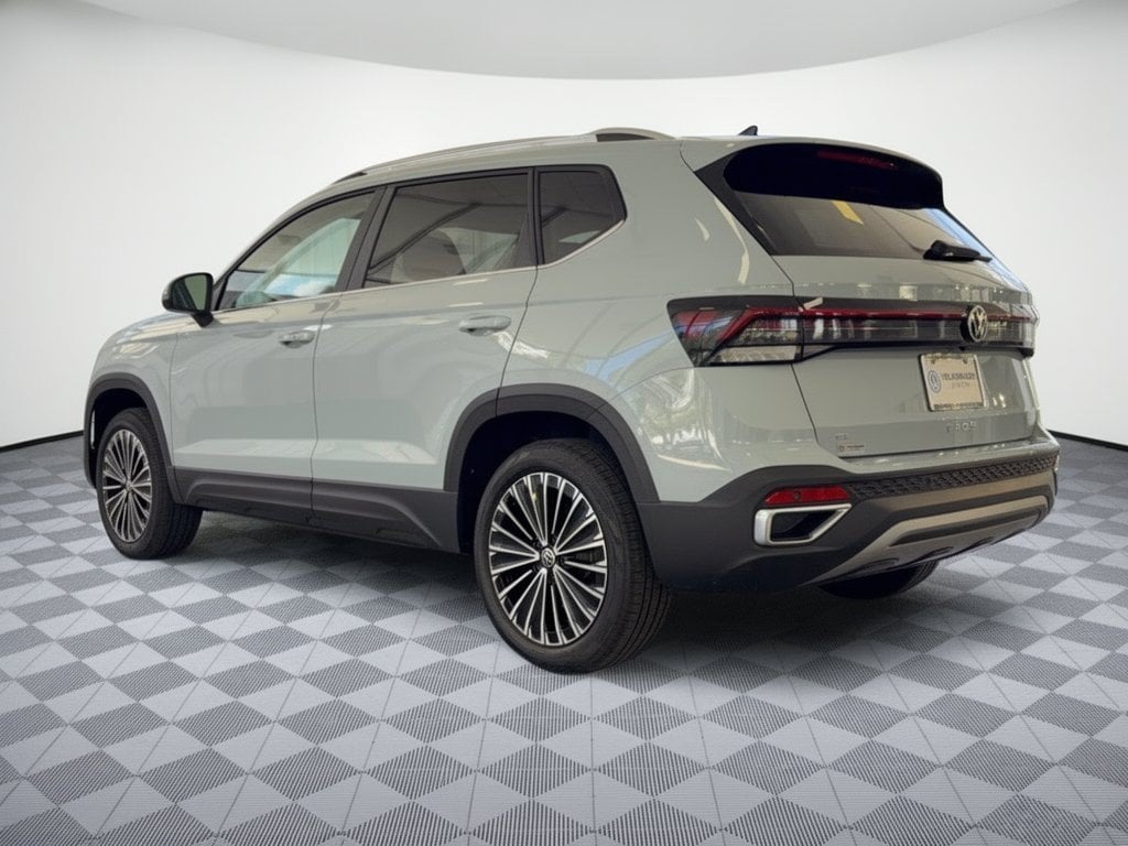 New 2027 Volkswagen Taos 1.5T SE SUV