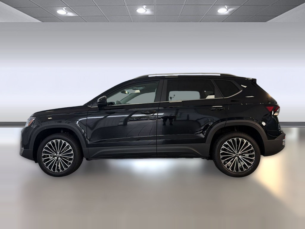 New 2026 Volkswagen Taos 1.5T SE SUV