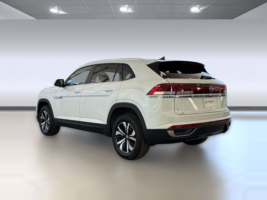 New 2026 Volkswagen Atlas Cross Sport 2.0T SE SUV